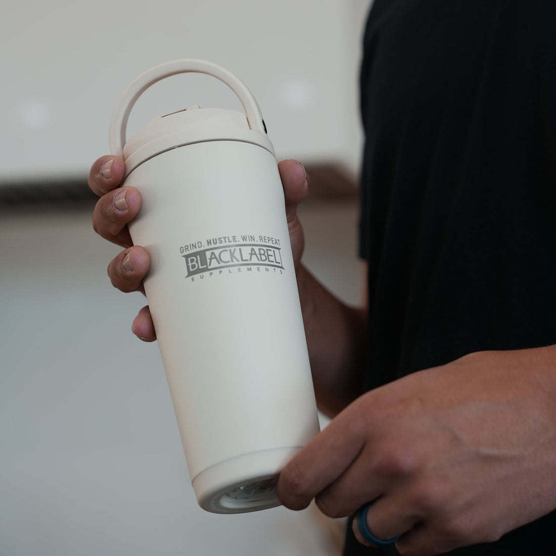 HydroJug 24 oz Insulated Shaker Bottle