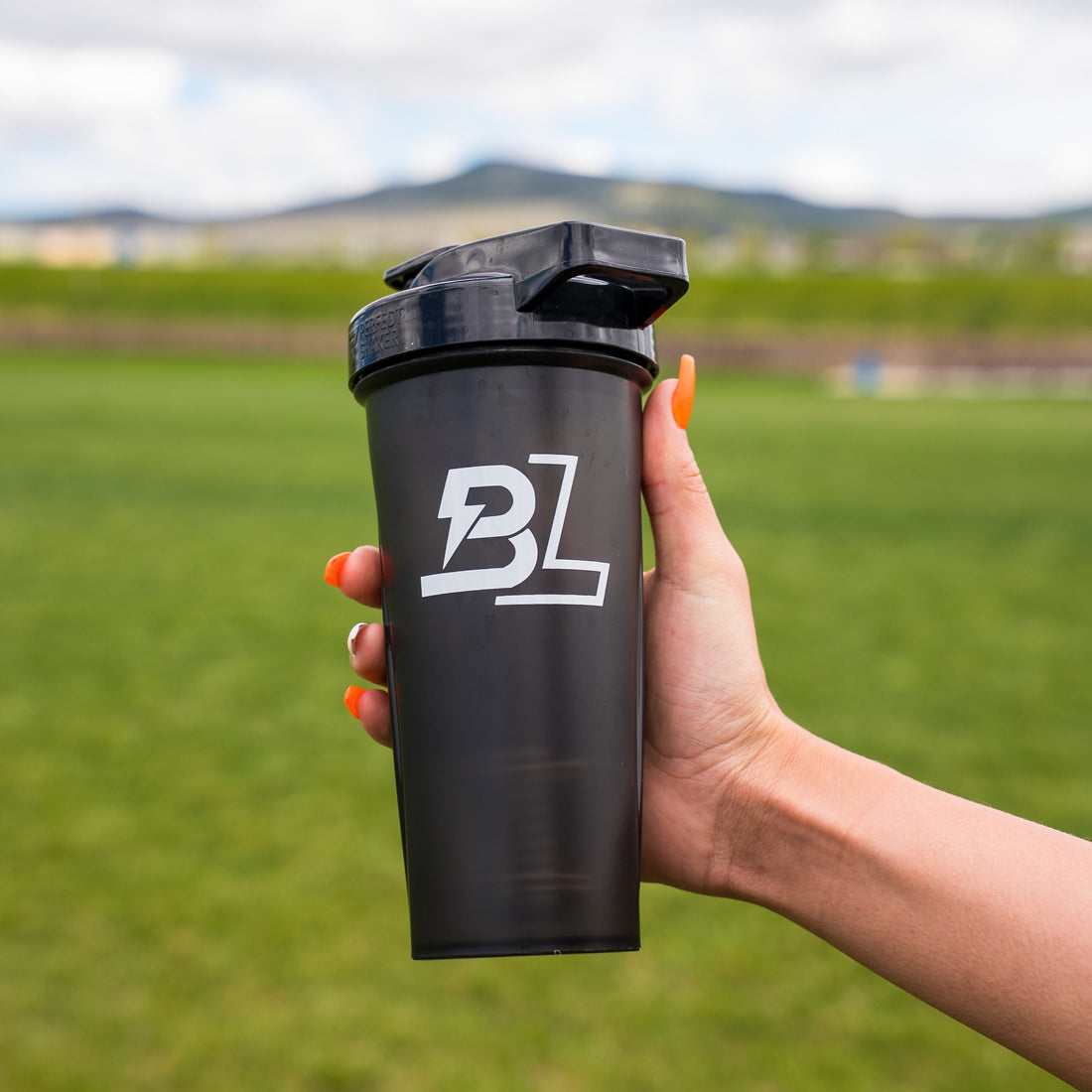 28 oz Protein Shaker Bottle